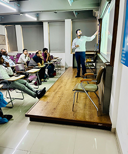 Bos Basic Arthroplasty Course with Dr Supreet Bajwa, Hip & Knee Replacement Surgeon, Mumbai, India