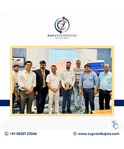 Datta meghe Award with Dr Supreet Bajwa, Hip & Knee Replacement Surgeon, Mumbai, India