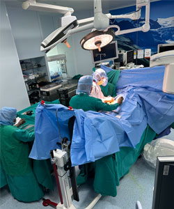 Work In Action with Dr Supreet Bajwa, Hip & Knee Replacement Surgeon, Mumbai, India