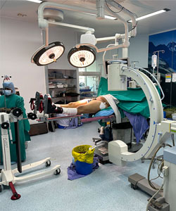 Work In Action with Dr Supreet Bajwa, Hip & Knee Replacement Surgeon, Mumbai, India