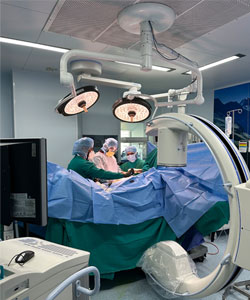 Work In Action with Dr Supreet Bajwa, Hip & Knee Replacement Surgeon, Mumbai, India