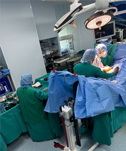 Work In Action with Dr Supreet Bajwa, Hip & Knee Replacement Surgeon, Mumbai, India